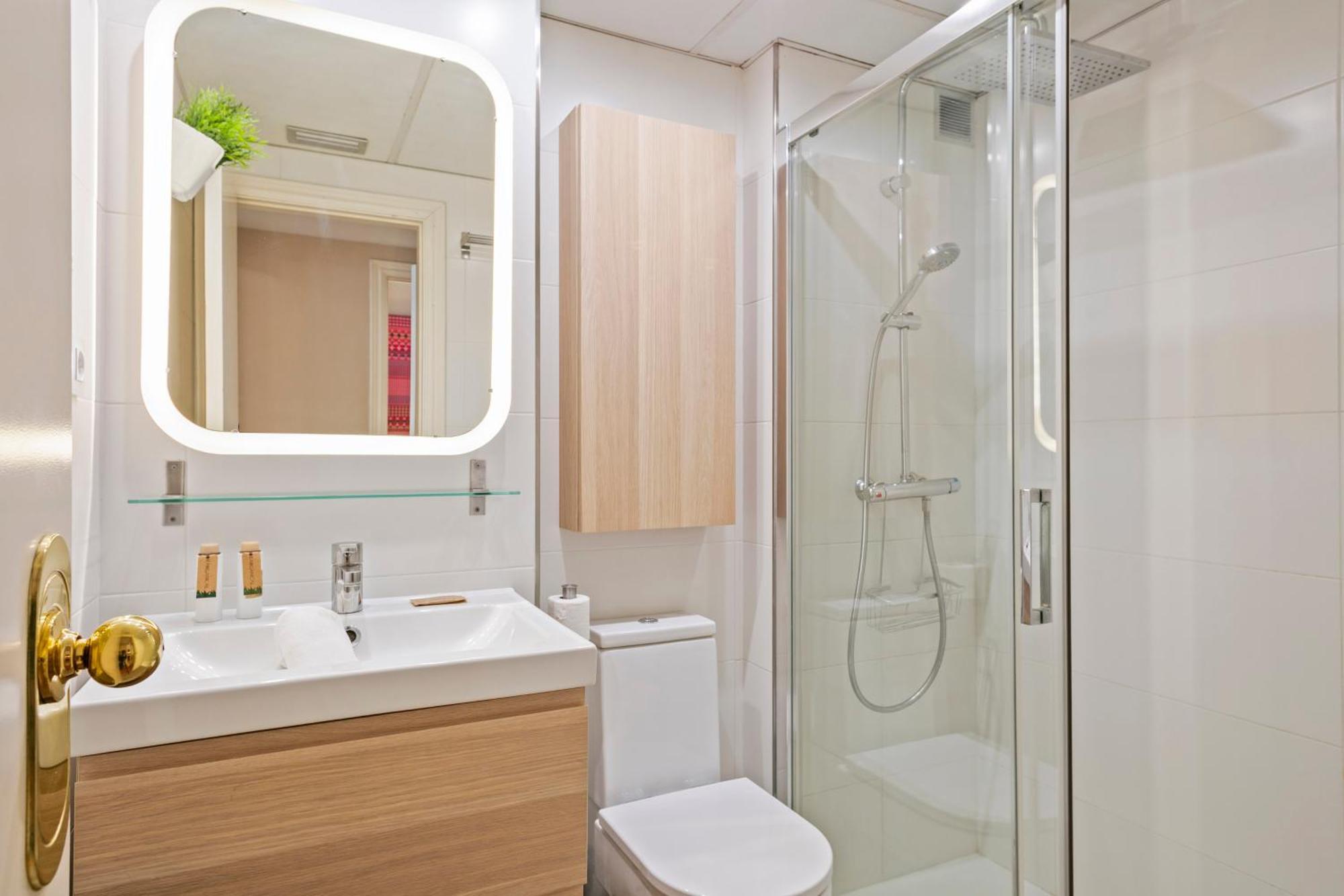 Apartment Click&flat Charming Riera Barcelona